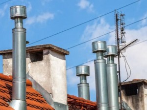 Alles rund um den Schornstein: Typen, Wartung und die Wahl des richtigen Schornsteins