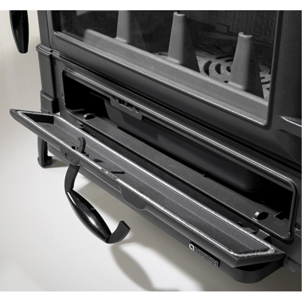 Italienischer Gusseisen-Kaminofen, Holzofen mit Backfach La Nordica Isotta Forno, 9.7kW | Holzofen | Kaminofen |