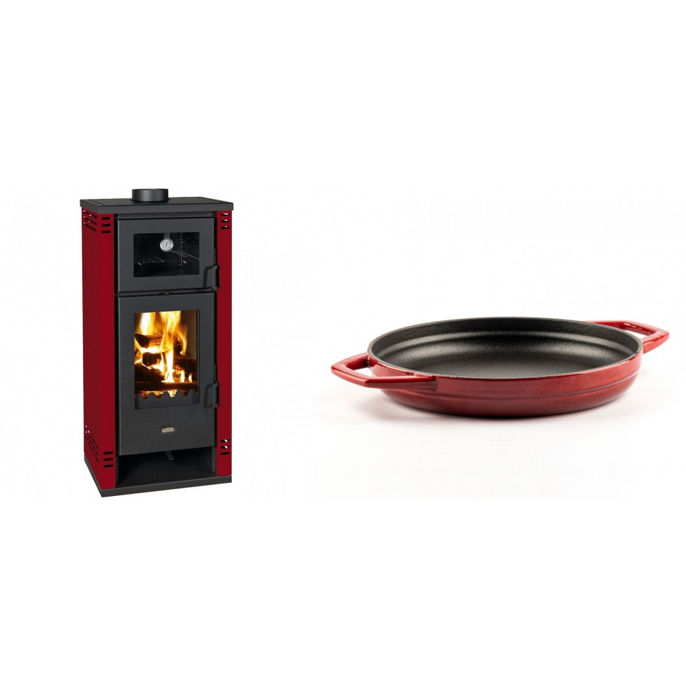 Set Kaminofen, Holzofen mit Backfach Prity K2 GT F Rot, 8.1 kW + Emaillierte gusseisenpfanne mit zwei Griffen Solagio, Rubin, Ф22cm